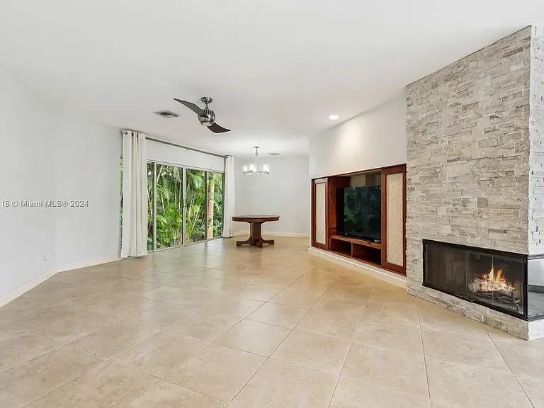 11741 NW 23rd St — Photo 28