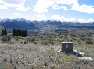 306 Arrowhead Pl SW, Mattawa, WA 99349