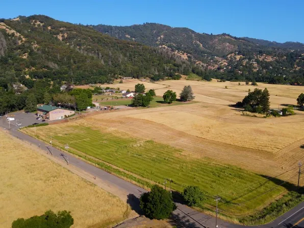 3200 S State St, Ukiah, CA 95482