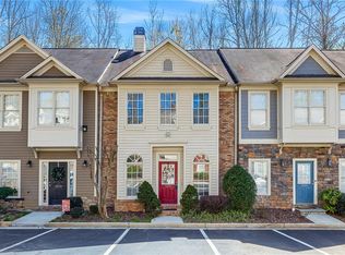 1271 Harris Commons Pl, Roswell, GA 30076