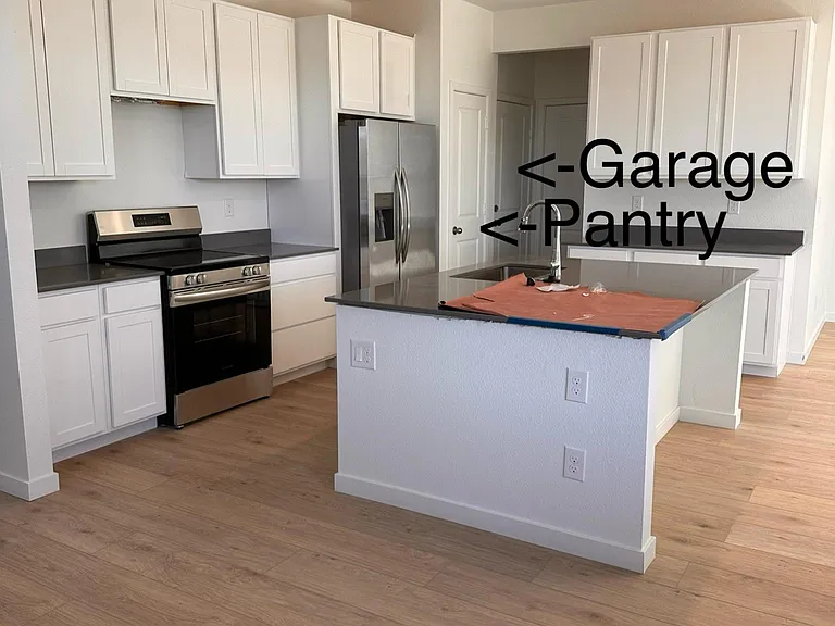 8975 Salmonberry Ct #1 — Photo 11
