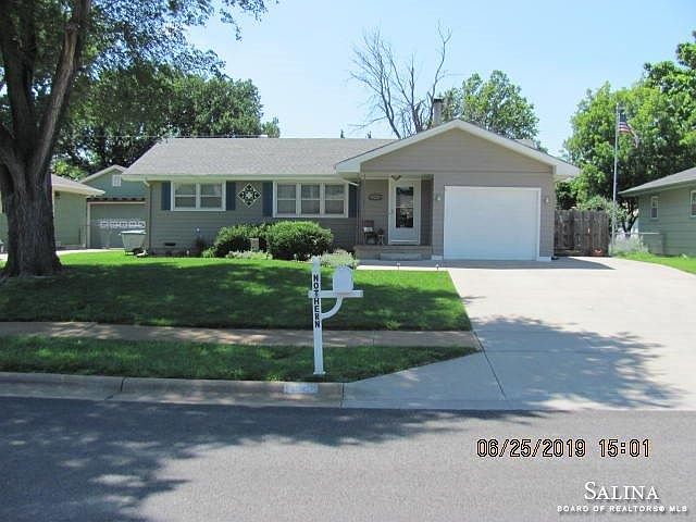 1st image of 2086 Roach St