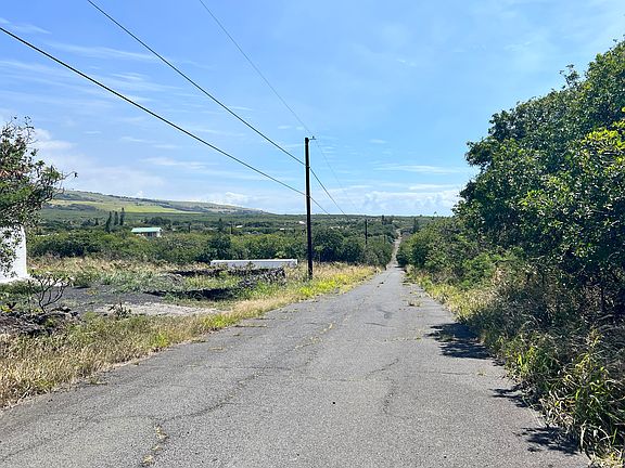 4th image of 94-6367 Mark Twain St Lot 9