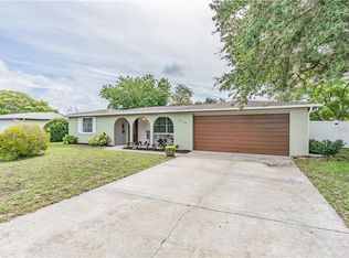 6134 Maplewood Dr, New Port Richey, FL 34653