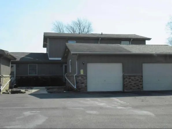 1114 E Arnold St, Sandwich, IL 60548