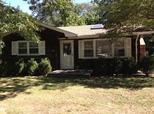 41 Chapel Ln, East Hampton, NY 11937