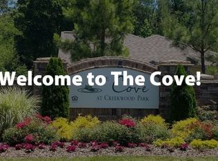 273 Creekwood Cove Ln APT 1A, Lenoir City, TN 37772