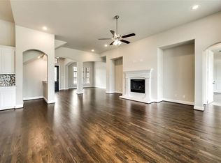 2724 Neblina Ct, Grand Prairie, TX 75054