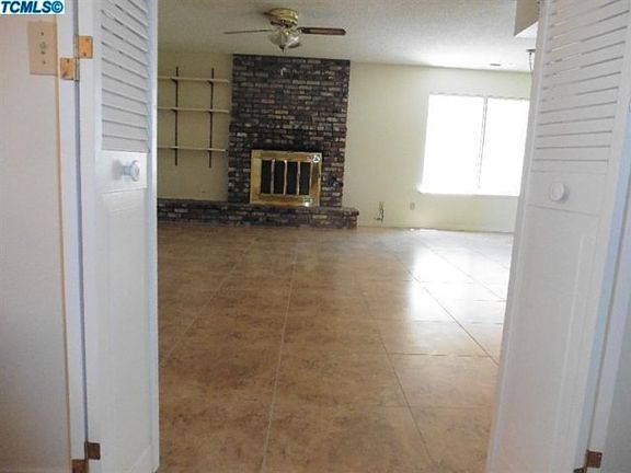 5th image of 2539 E Howard Ave