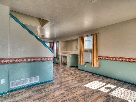 5th image of 3865 W Kenyon Ave