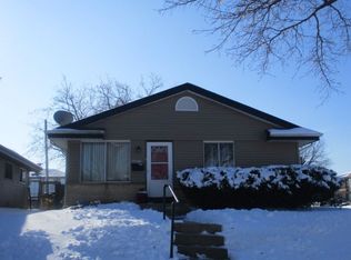 6673 W Brentwood Ave, Milwaukee, WI 53223