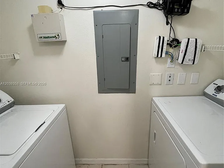 4081 San Marino Blvd #206 — Photo 9
