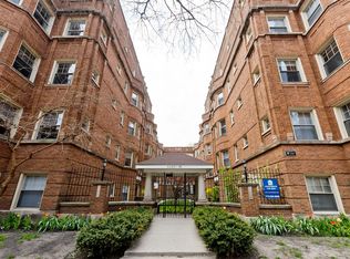 5330 N Kenmore Ave APT 1E, Chicago, IL 60640