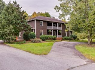 241 Gloucestershire Rd, Winston Salem, NC 27104