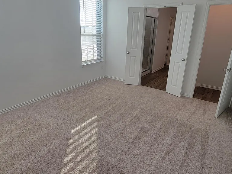 9901 Diamondhead Dr — Photo 20