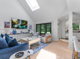 The Mews, Mashpee, MA 02649