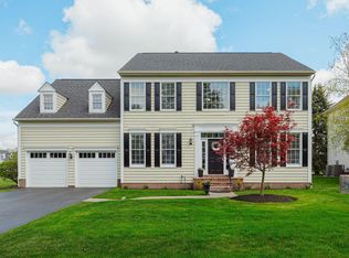 7048 Dean Farm Rd, New Albany, OH 43054