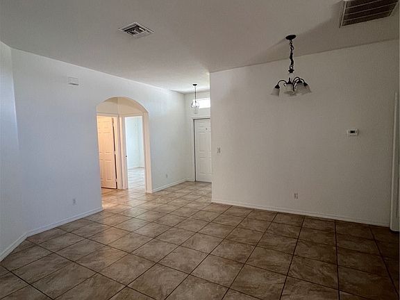 2nd image of 4024 26th St SW