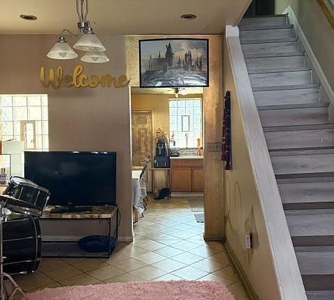 3rd image of 2467 N Garnet St