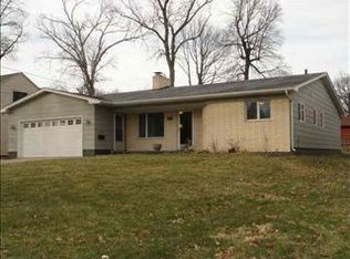 1808 Rainbow Dr, Cedar Falls, IA 50613
