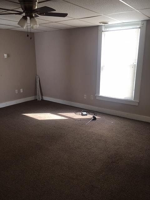 2nd image of 215 Bridge St