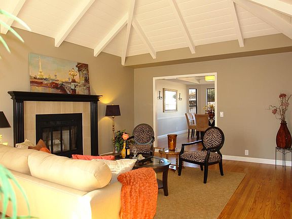 3rd image of 7205 Silver Lode Ln