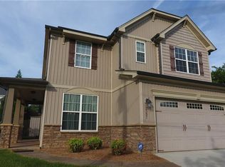 2397 Sedgemont Dr, Winston Salem, NC 27103