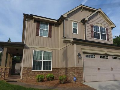 2397 Sedgemont Dr, Winston Salem, NC, 27103