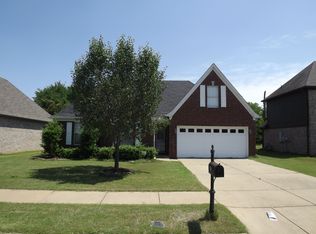 7254 Crape Myrtle Dr, Olive Branch, MS 38654