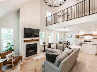 623 Bear Trail Ln, Gatlinburg, TN 37738