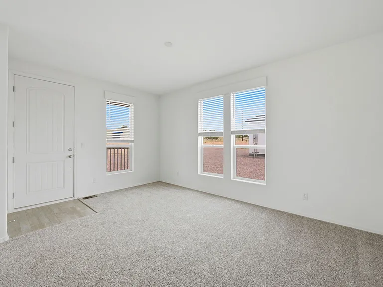 51 E Abra Rd — Photo 4