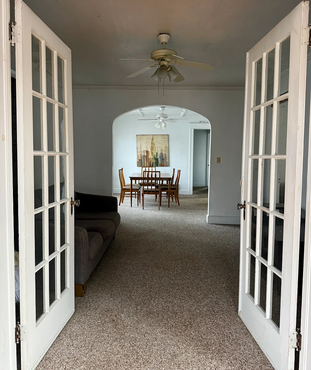 Building Photo - 14 Dennison Ave #2