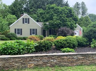 42 French Rd, Rochester, NY 14618