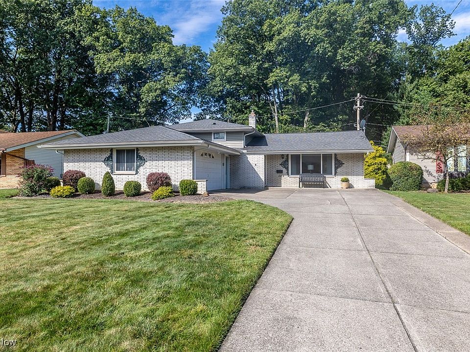 1st image of 1872 Valewood Dr