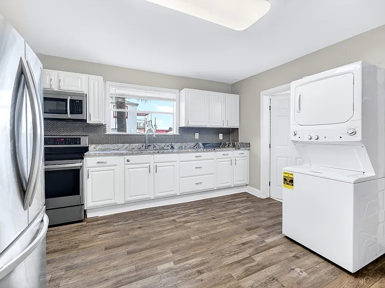 1716 E Columbus Dr #A — Photo 20