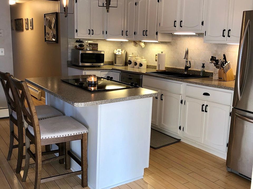 203 East Main Street Unit 1, East Hampstead, NH 03826 Zillow