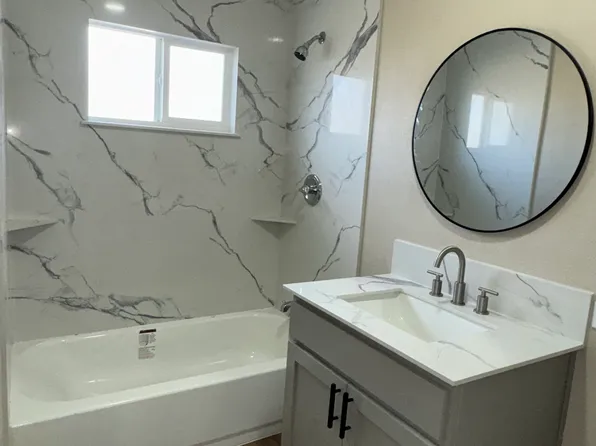 203 W 11th St, Merced, CA 95341