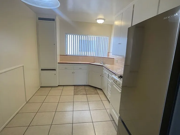 134 N. Adams St. Glendale CA — Photo 7