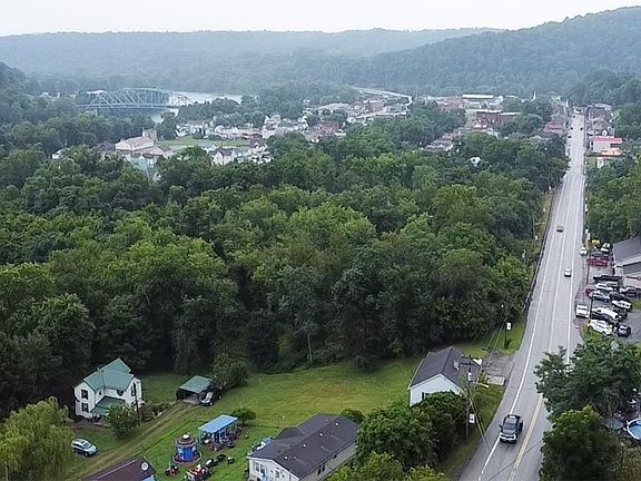 3rd image of 881 Morgantown Rd
