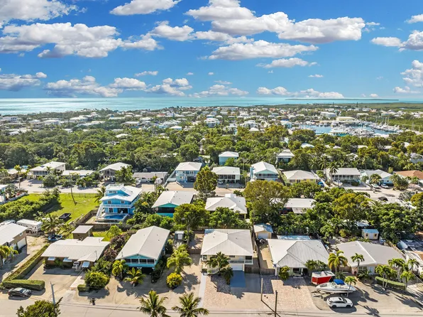 62 Bahama Ave, Key Largo, FL 33037