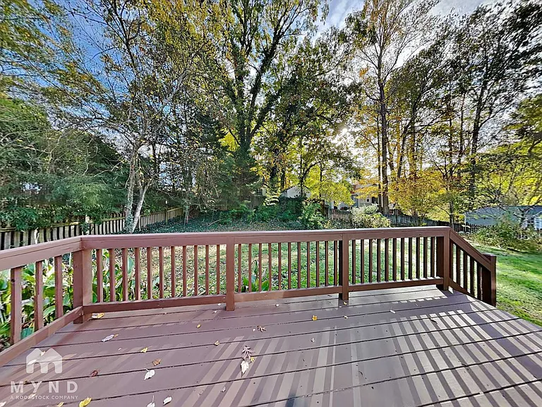 202 Indian Spring Dr — Photo 23