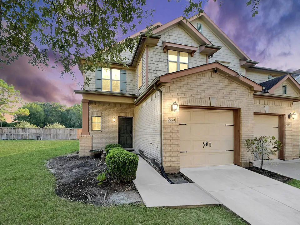 7903 Barnes Ridge Ln