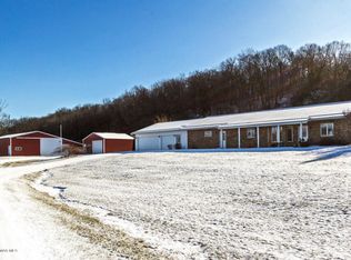 12134 Spring Rd SE, Chatfield, MN 55923