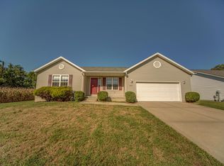 1538 Manchester Dr, O Fallon, IL 62269