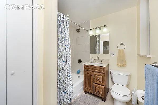 Rented by Compass | media 17