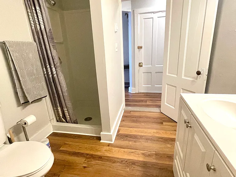 14 Oak St #3 — Photo 7