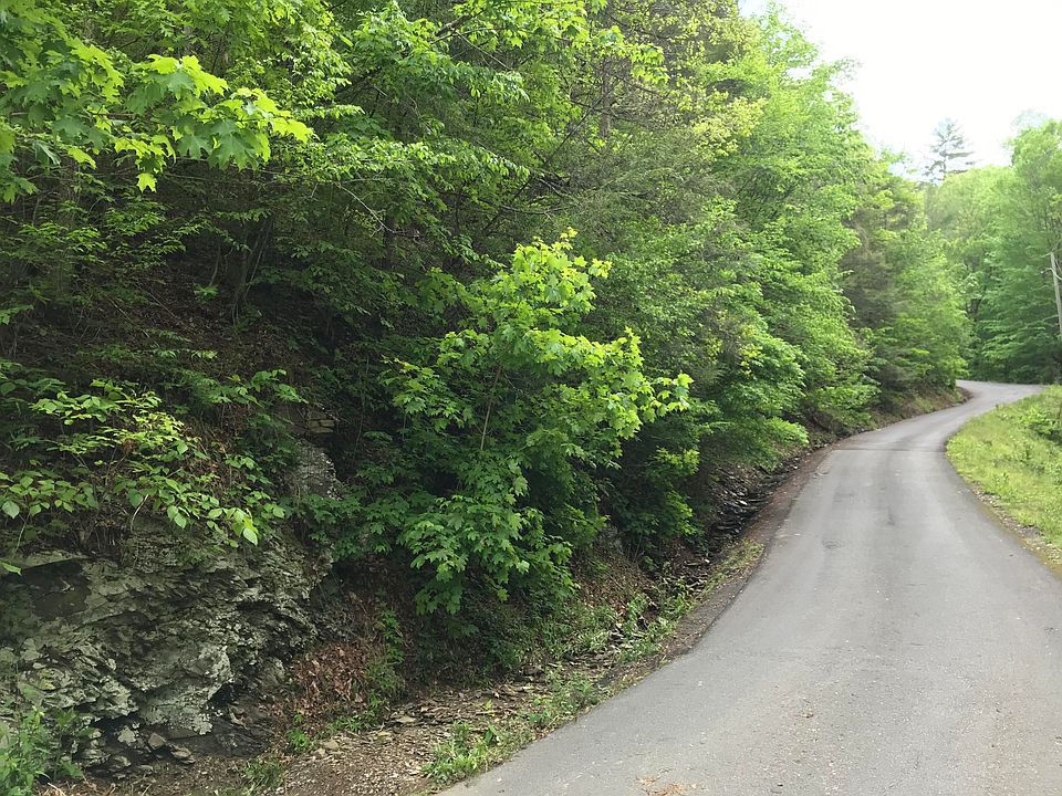 2nd image of Klaver Rd
