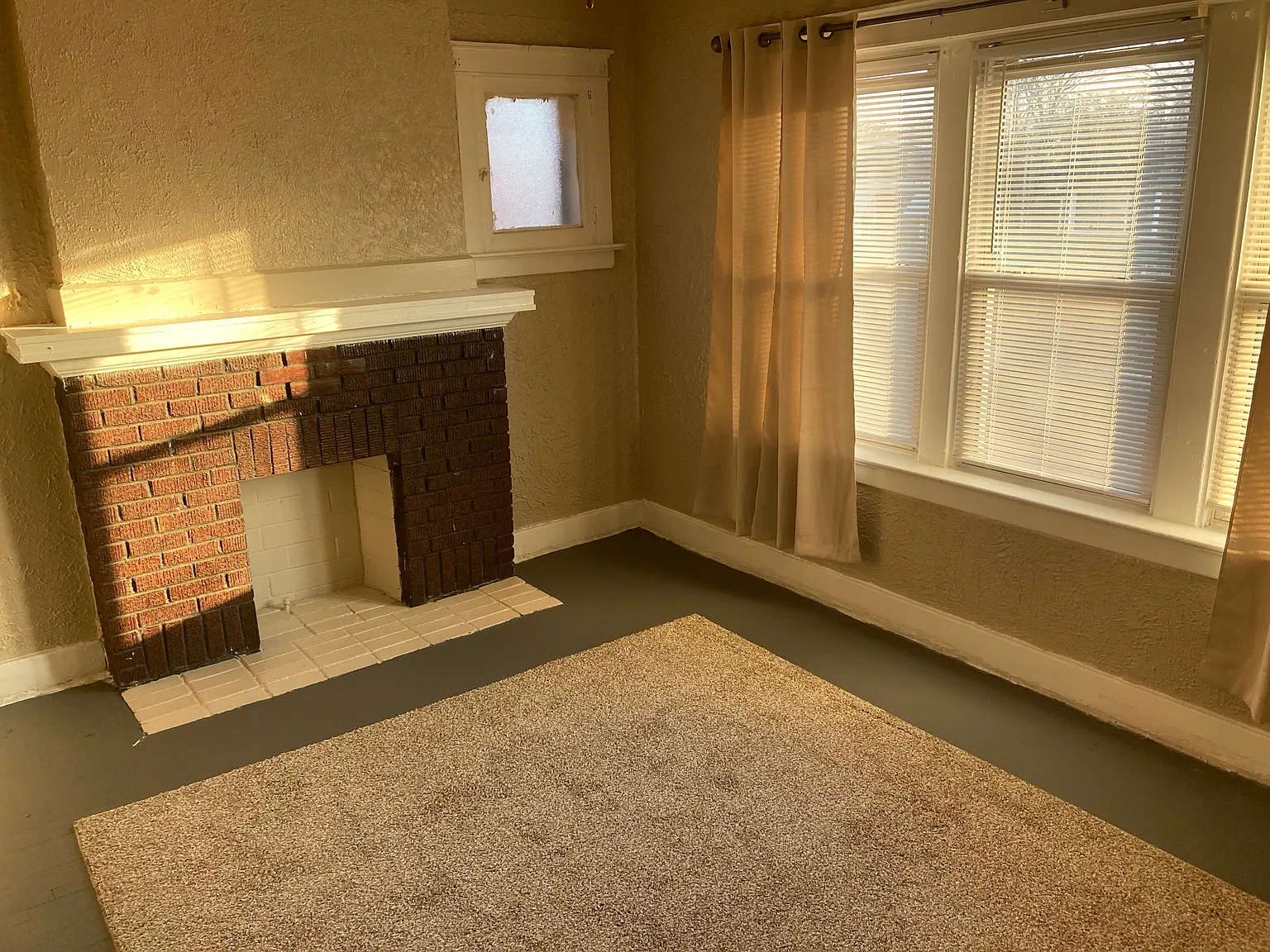 5895 Highland Ave — Photo 4