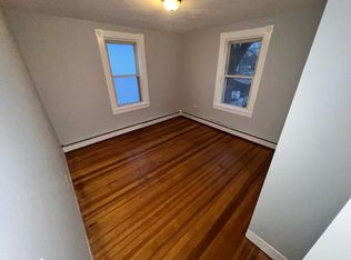 6 Riverby St, Lowell, MA 01850