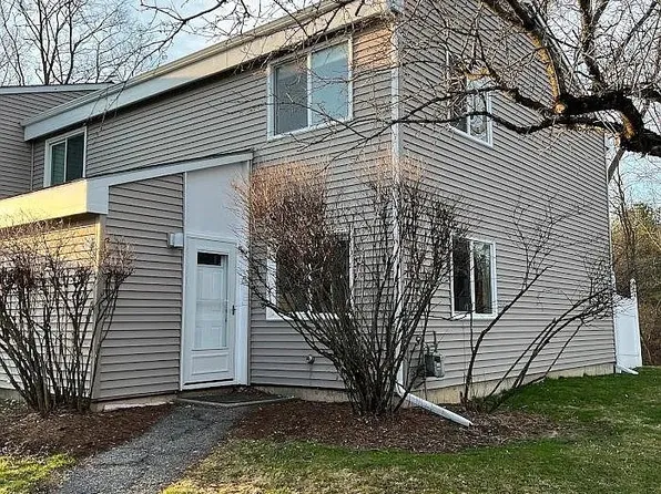 O'1 Grandview Dr, South Burlington, VT 05403